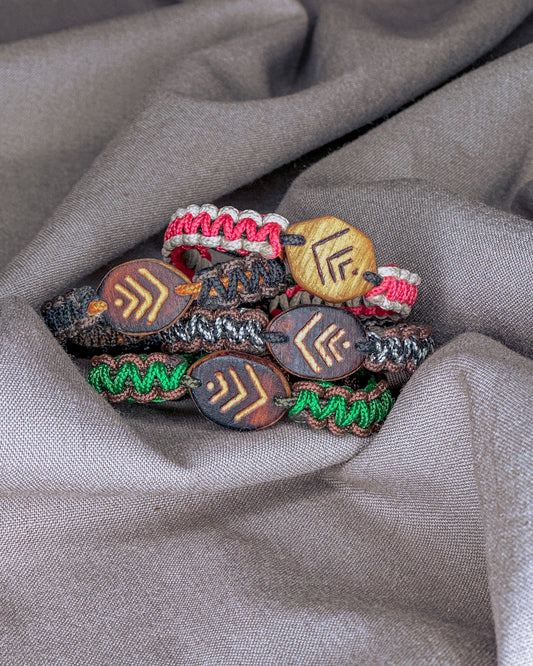 "Eglalė" Baltų apyrankė