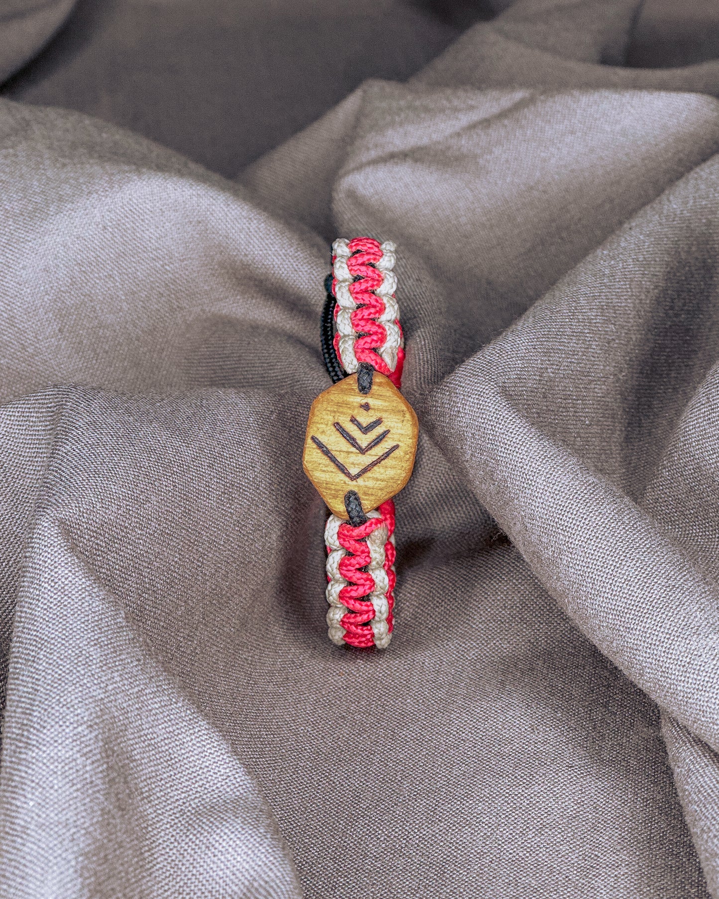 "Eglalė" Baltų apyrankė