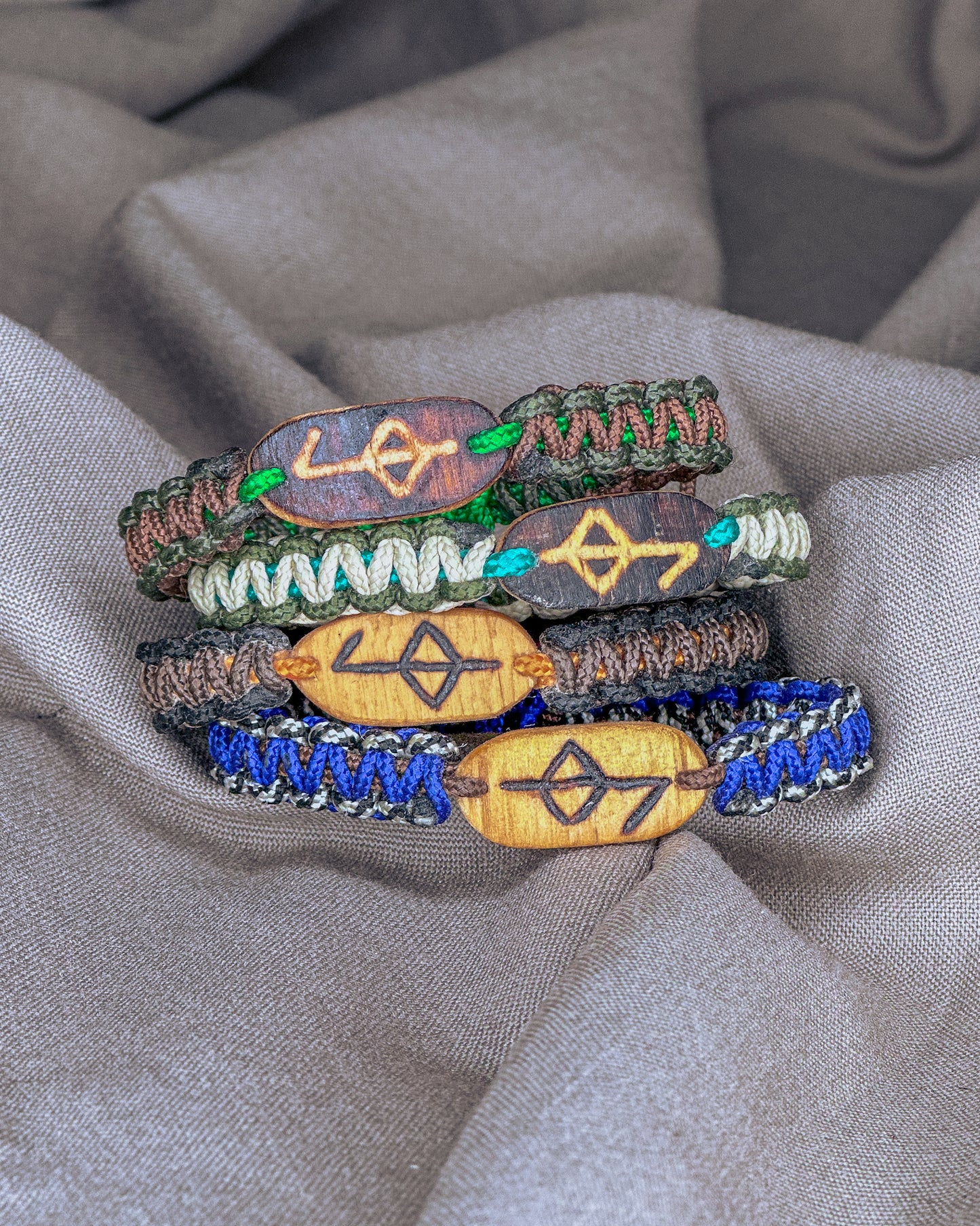 Sveikatos Vikingų runų apyrankė