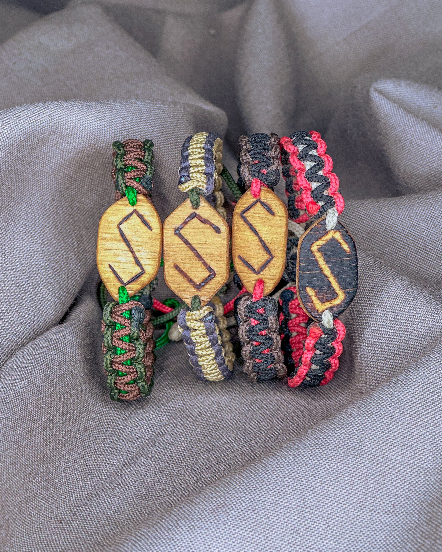 "Žaltys" Baltų apyrankė