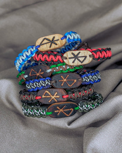 Meilės Vikingų runų apyrankė