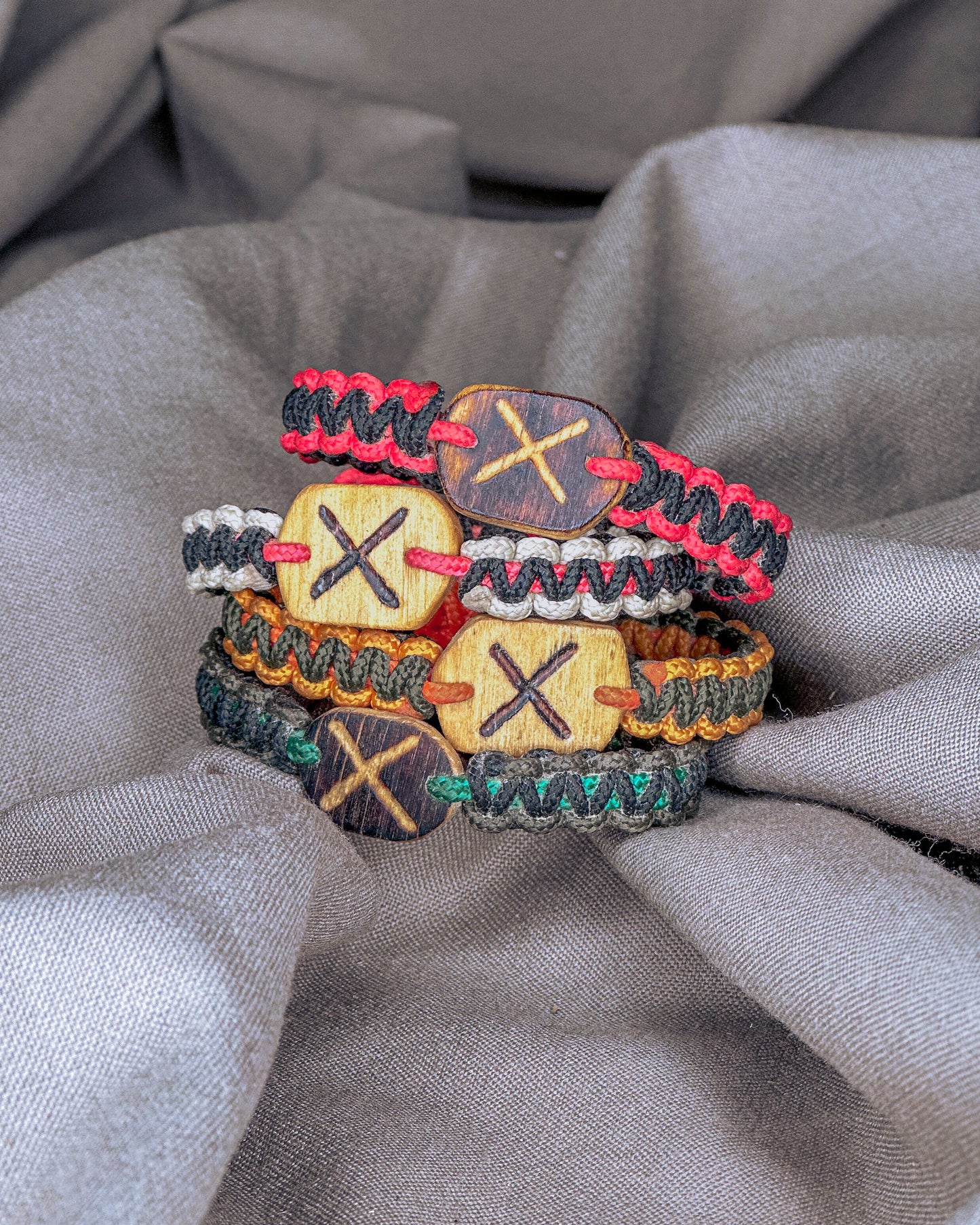 "Krikštelis" Baltų apyrankė